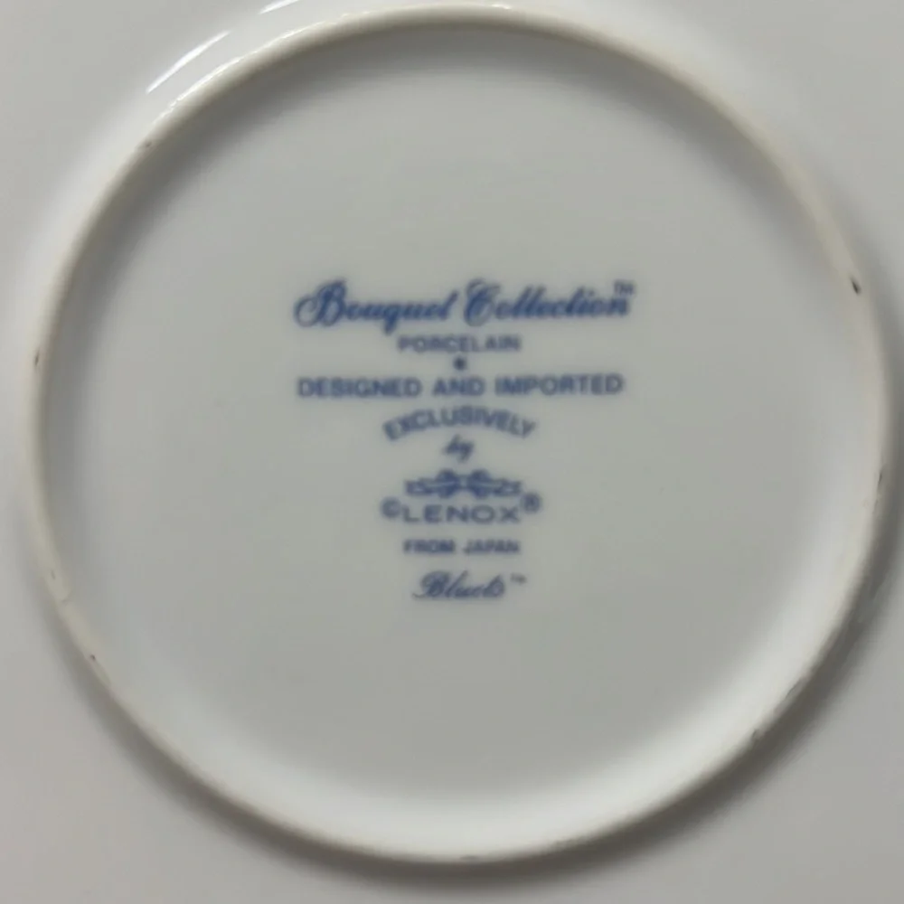 Bluets by Lenox Round Covered Vegetable Dish Discontinued Piece